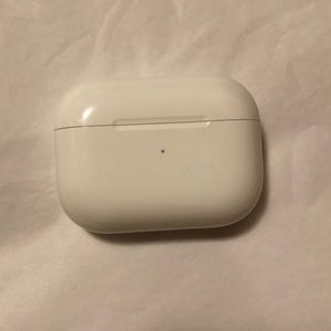 AirPods Pro Charging Case